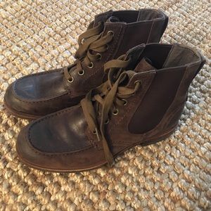 UGG Jarrett Men’s Brown Leather Boots
